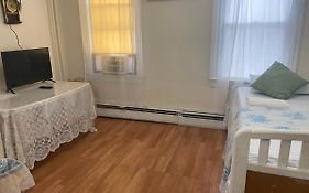 A Big Room In Queens
